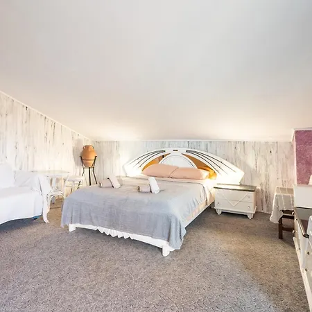 Villa Artzy *