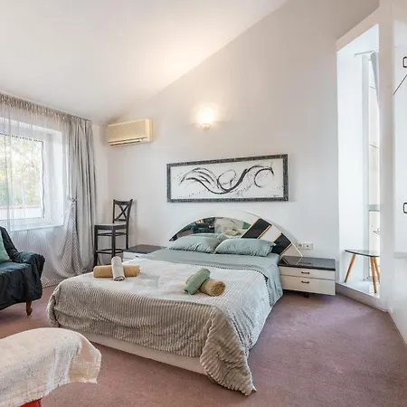 Villa Artzy *