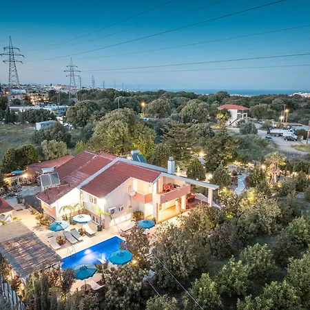 Villa Artzy *