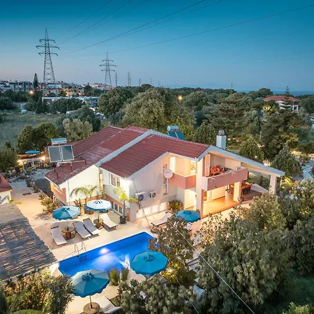 Villa Artzy