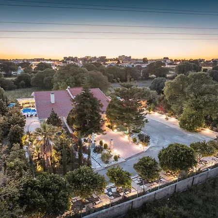 Villa Artzy *