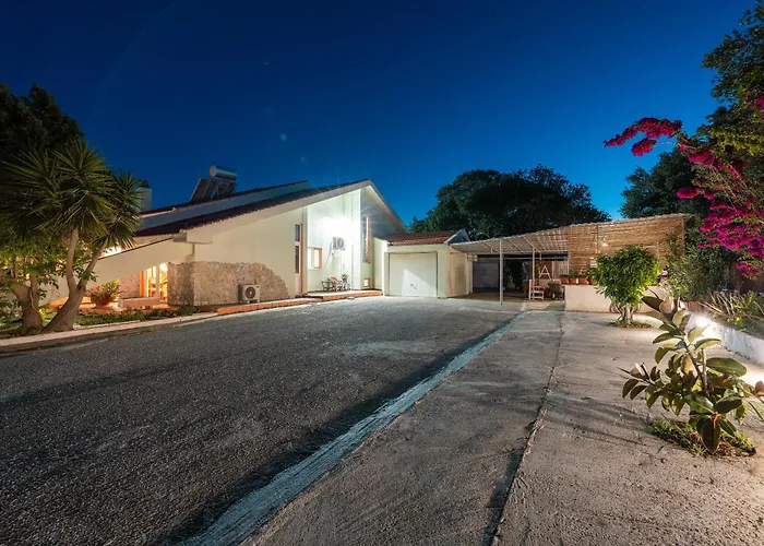 Vila Artzy Rhodes City