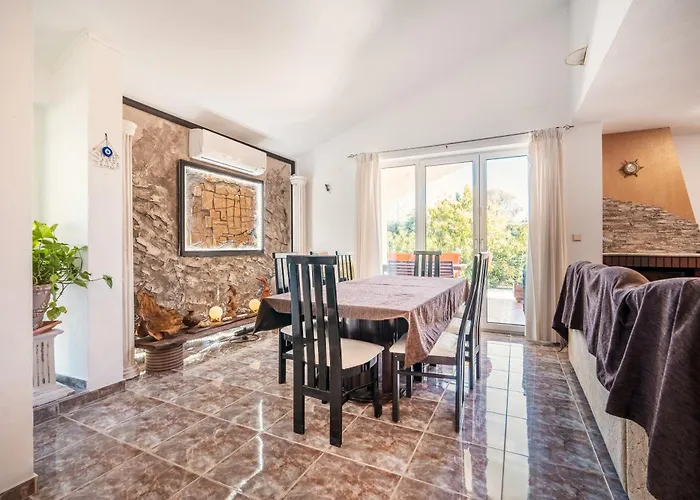 Vila Artzy Rhodes City